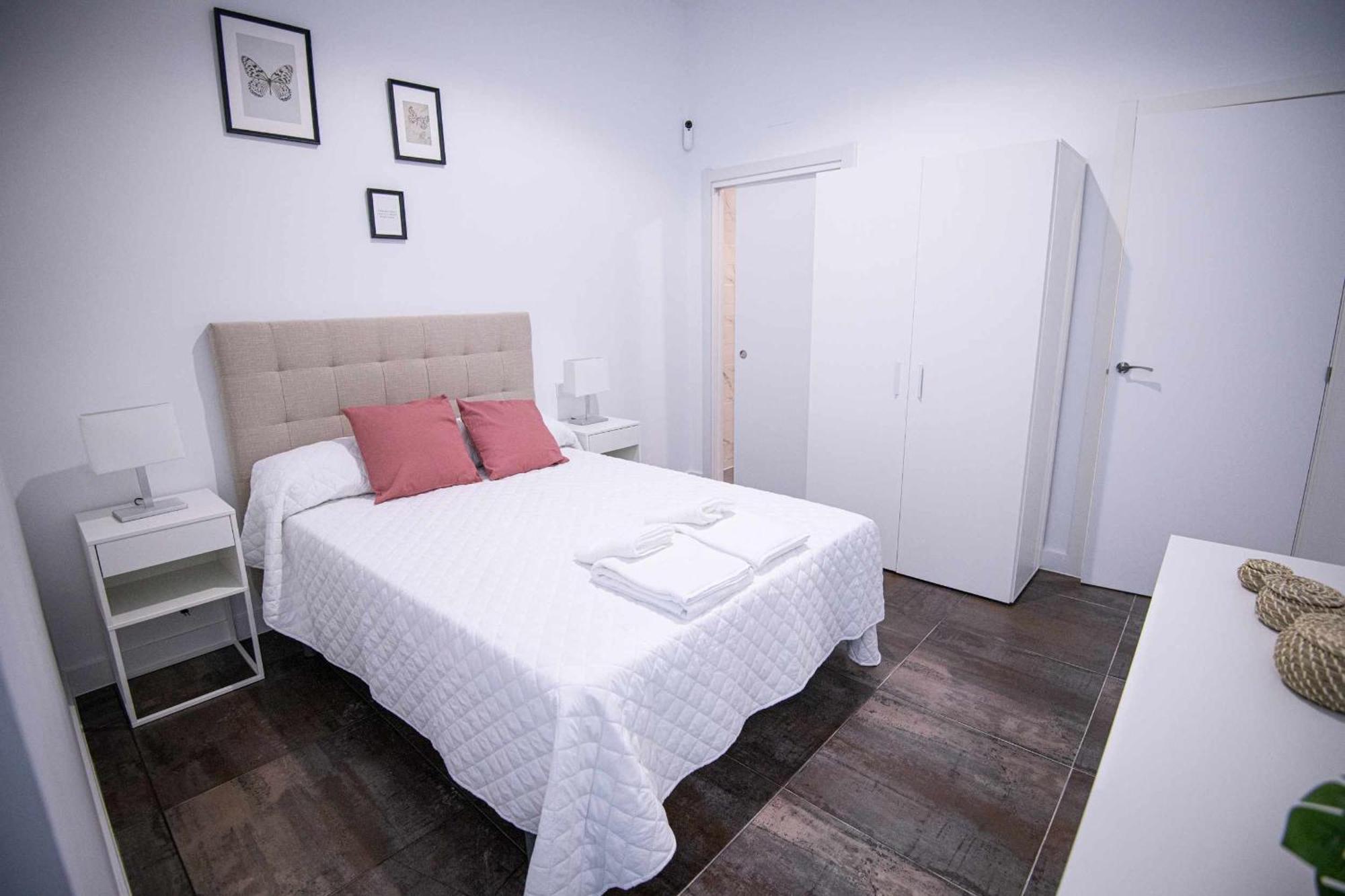Antonio Lopez B Apartment Madrid Exterior photo