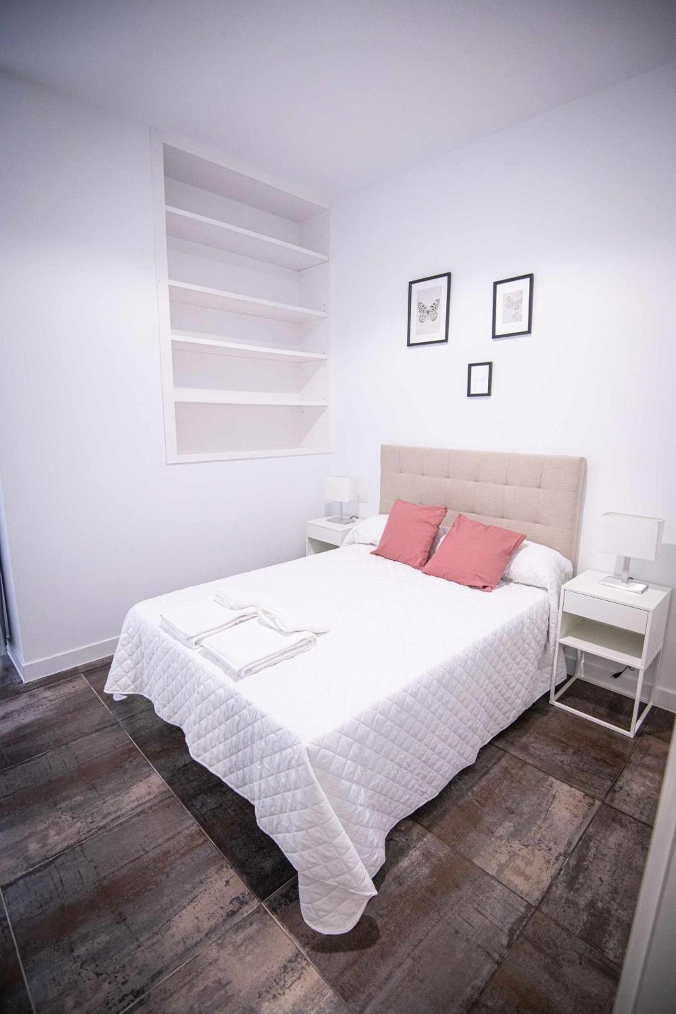 Antonio Lopez B Apartment Madrid Exterior photo